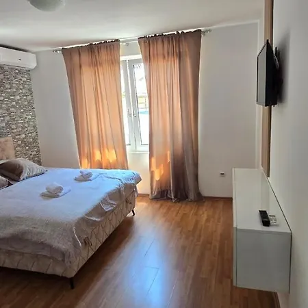 Apartman Mini Raj *